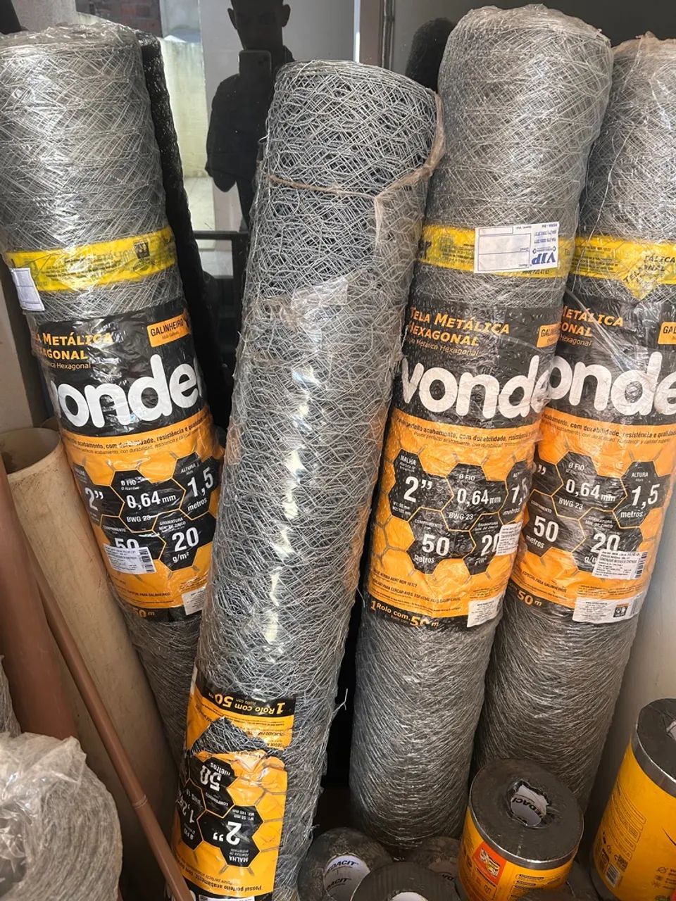 Tela galinheiro fio 18 leia a descrição 64419088057217120