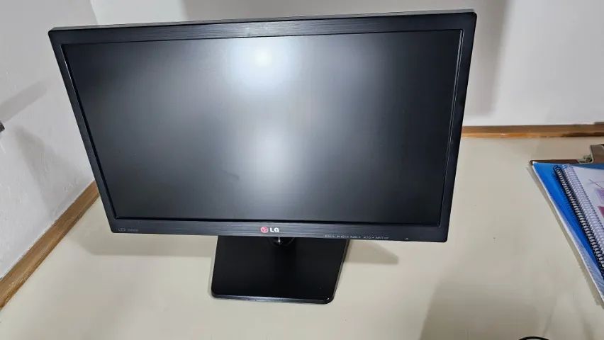 Monitor LG 19,5" - Foto 3