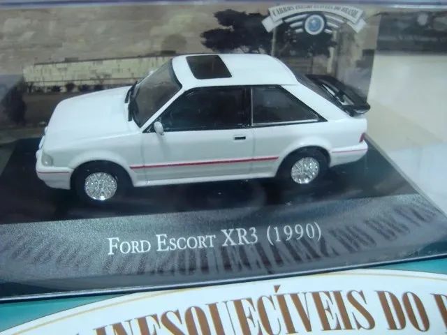 Miniatura Ford Escort Xr3 1990 Carros Inesquecíveis #1r04