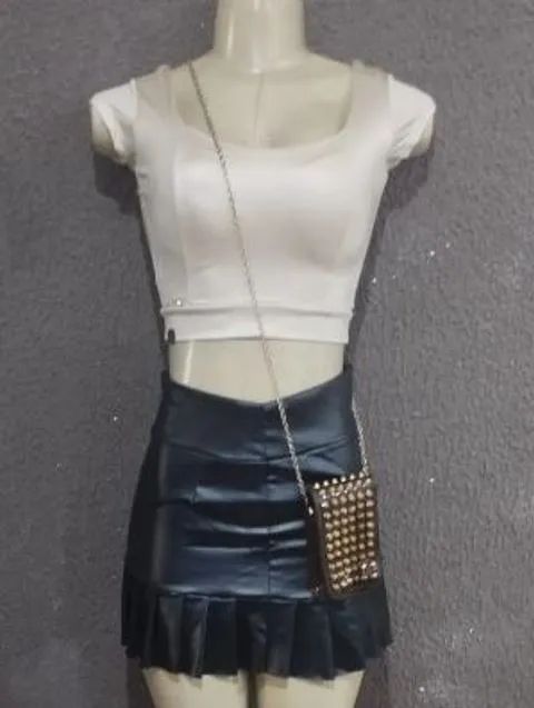 Conjunto Feminino Tamanho M - Visual Completo com Bolsa Inclusa - Foto 2