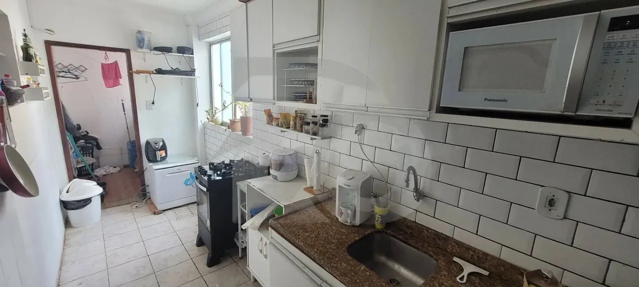 Apartamento no Condomínio Jardim das Palmeiras com 3 Quartos, sendo 1 Suíte