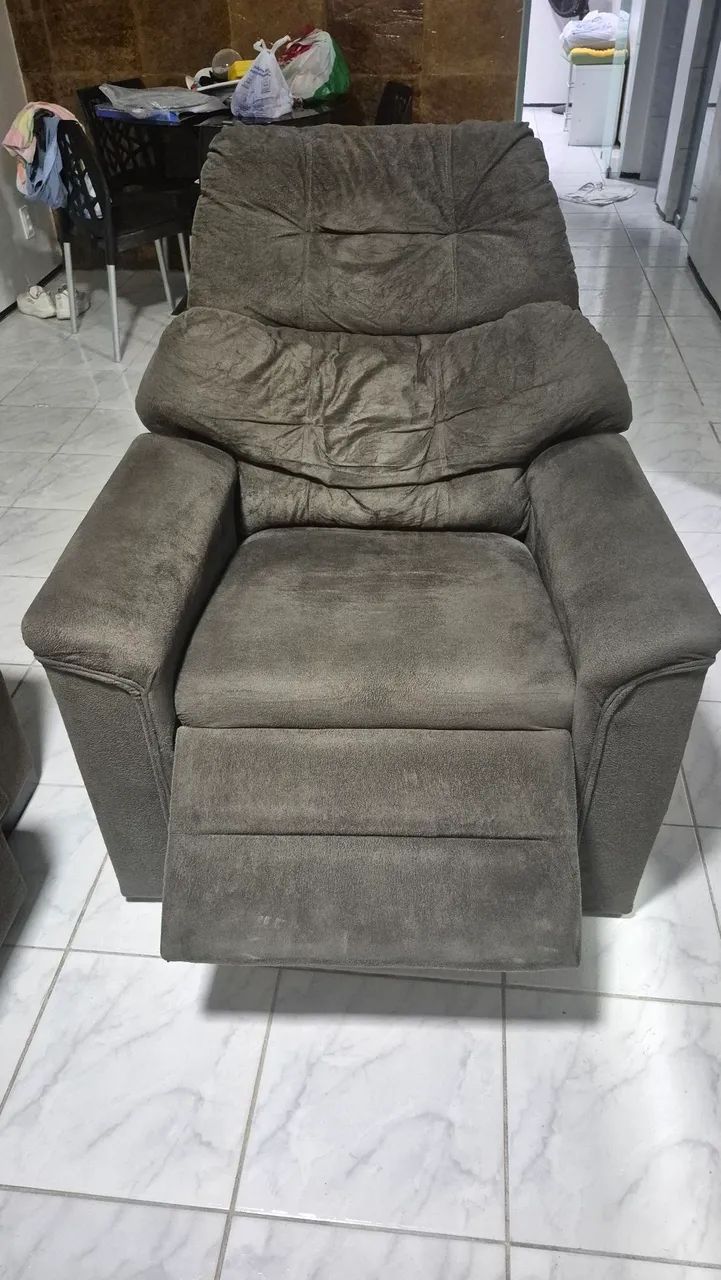 Vendo poltronas moderna reclinável nova65570221391873125