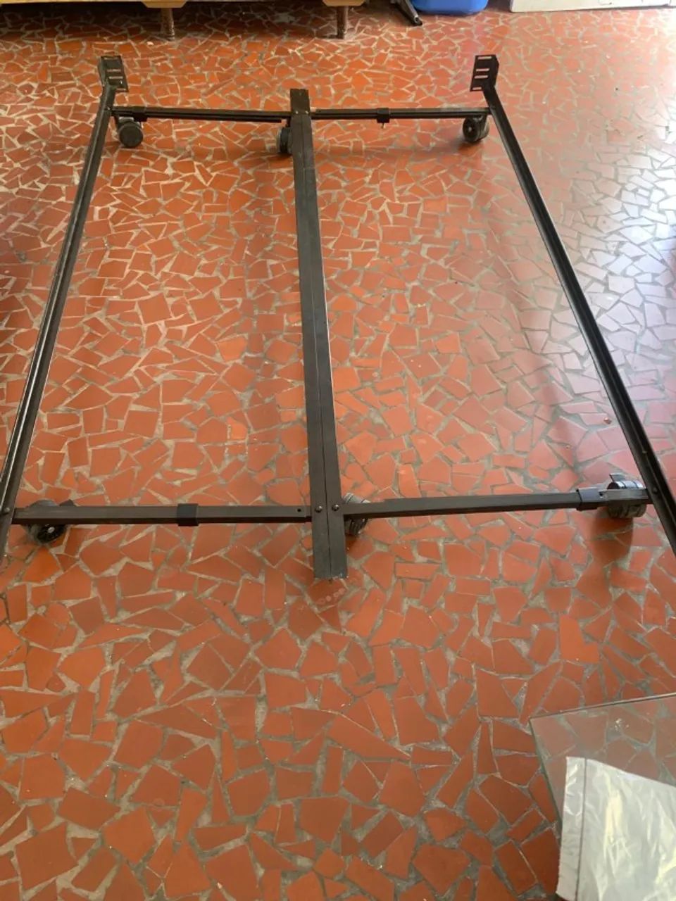 Base para cama em aço com rodinhas e regulavel - Foto 4