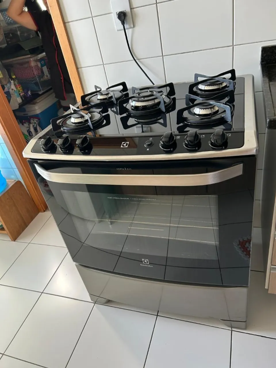 FOGÃO ELECTROLUX 76USV 5 BOCAS MESA DE VIDRO 1 QUEIMADOR TRIPLA CHAMA - CONVERTIDO PARA GÁ