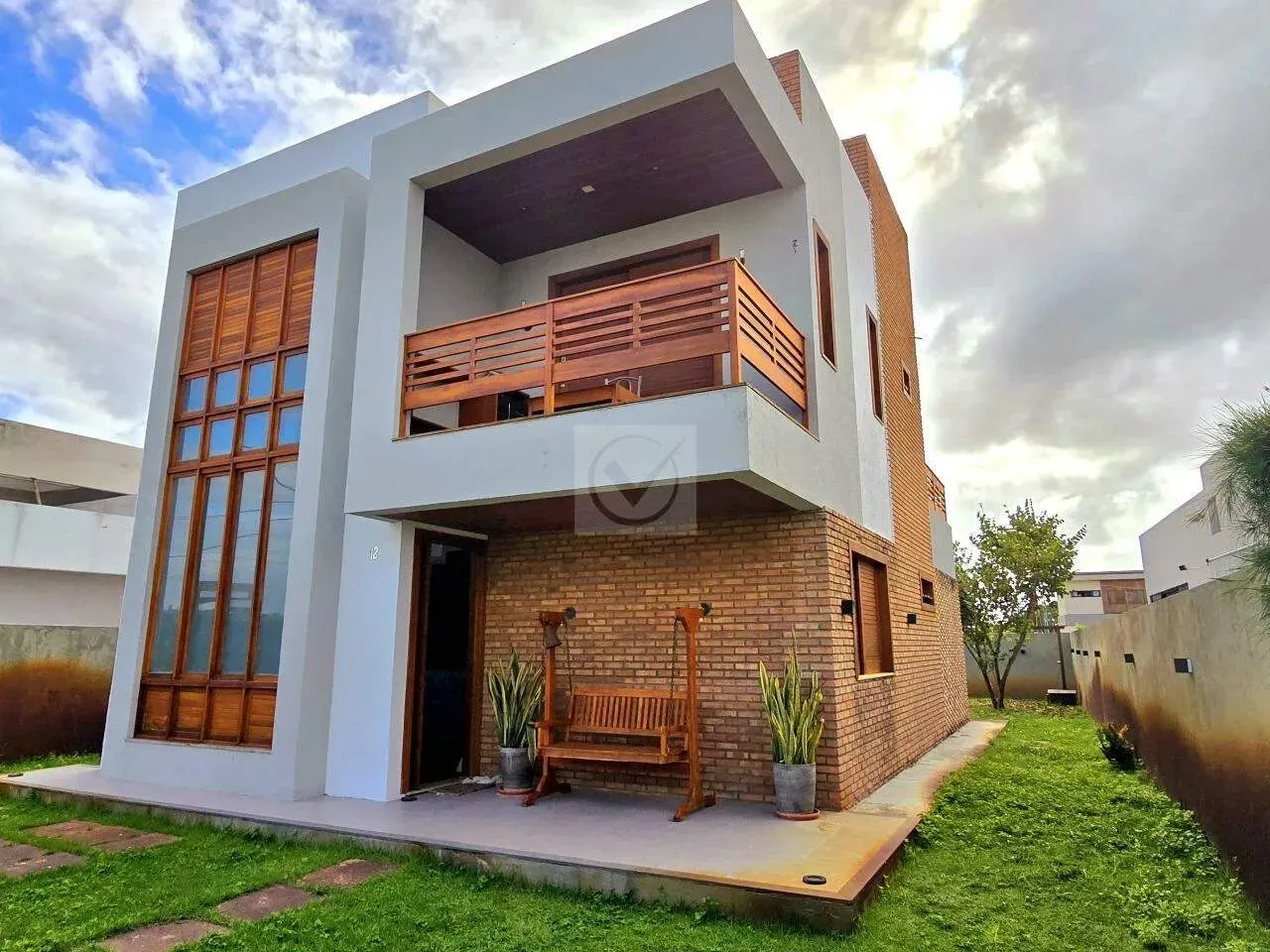 Casa Residencial Mobiliada para Aluguel na Reserva Aimoré