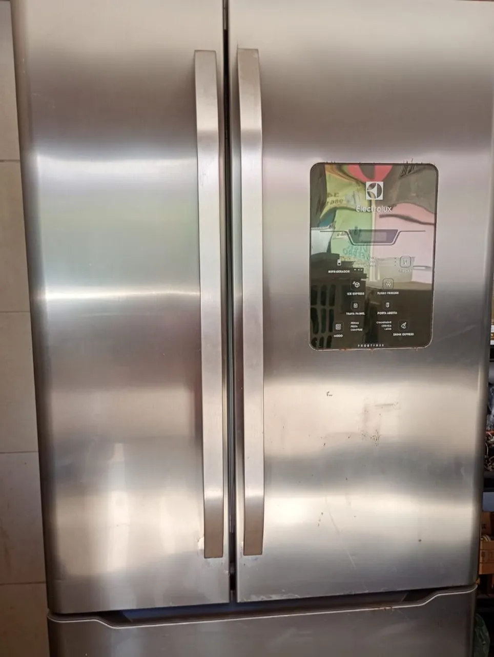 Geladeira 840 litros Duplex Electrolux em ótimo estado