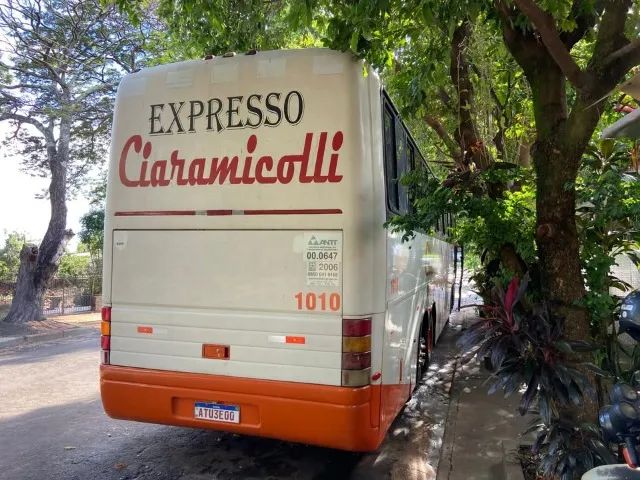 VOLVO B10M 6X2 3 EIXO 1998  - Foto 4