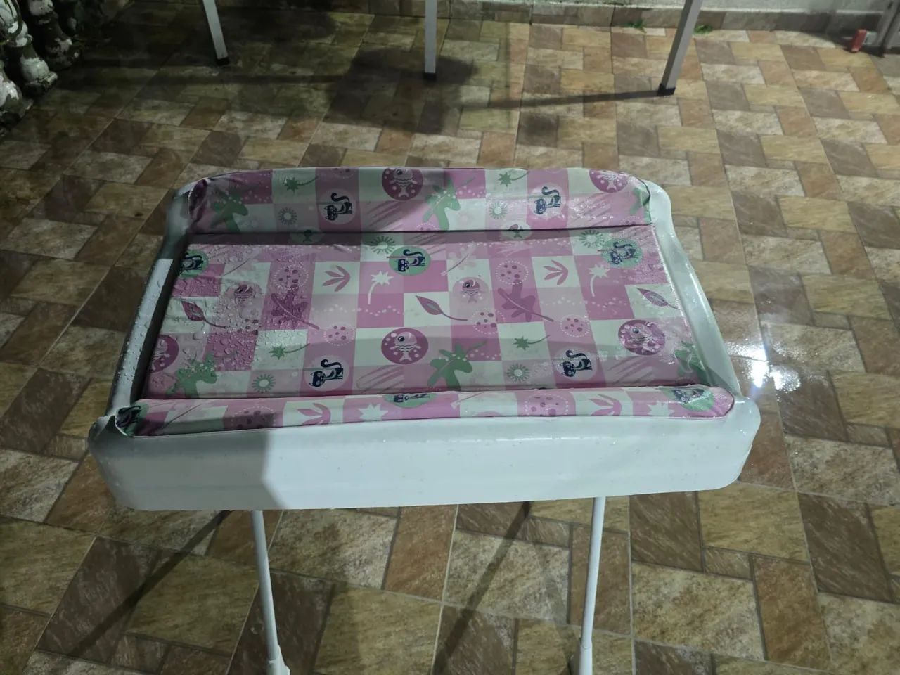 Banheira com trocador de bebê Miliária Burgollo - Branco - Foto 6