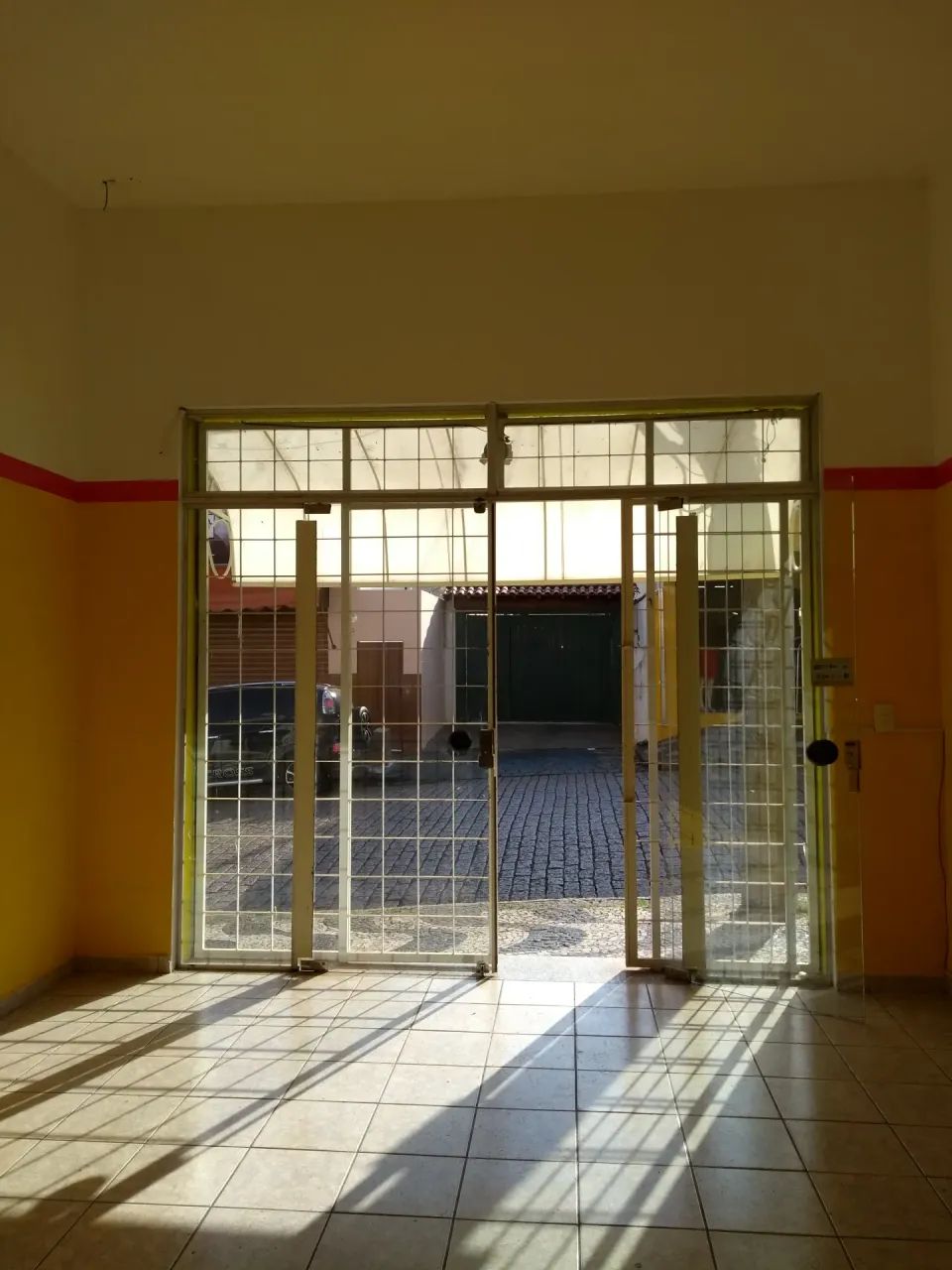 Conj. comercial e casa para venda com 227 m2 ac e 362m2 A.Terreno no Centro - Araras - SP - Foto 2