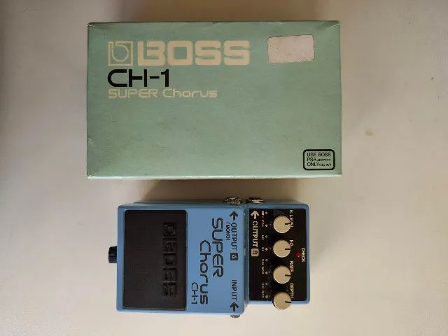 Pedal Boss Super Chorus Ch-1 Na Caixa
