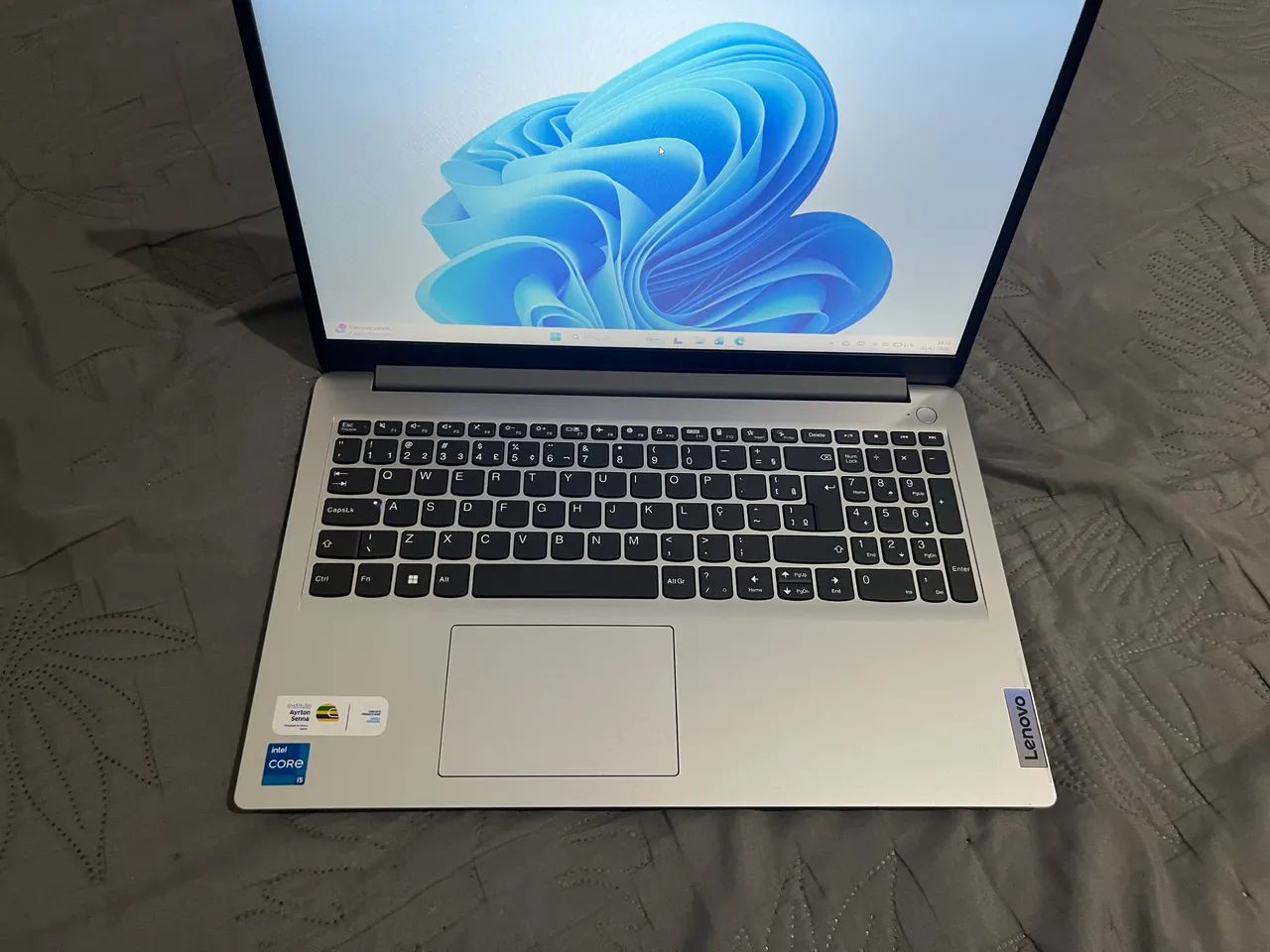 Notebook Lenovo  - Foto 3