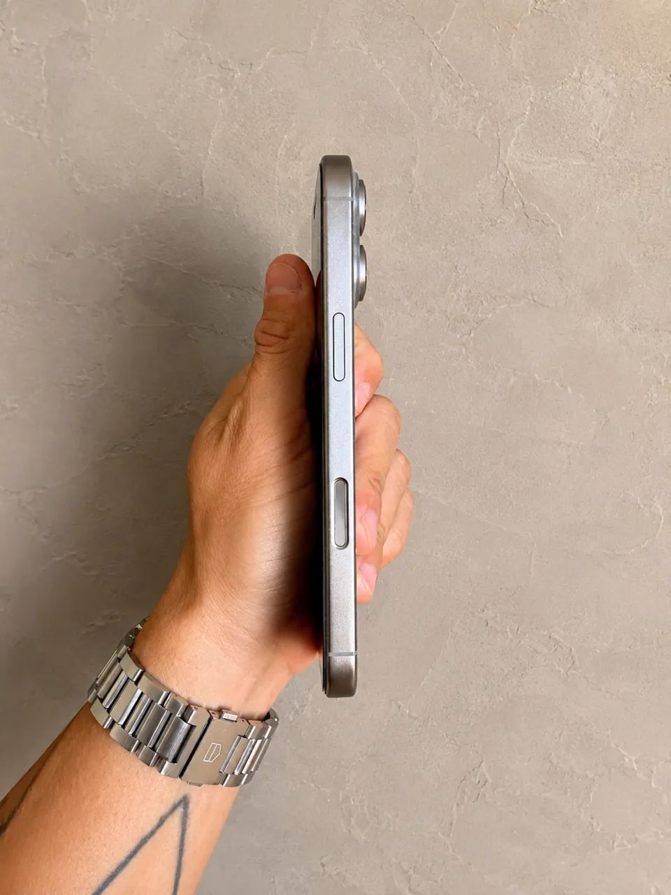 iPhone 16 pro 128gb cinza  - Foto 4