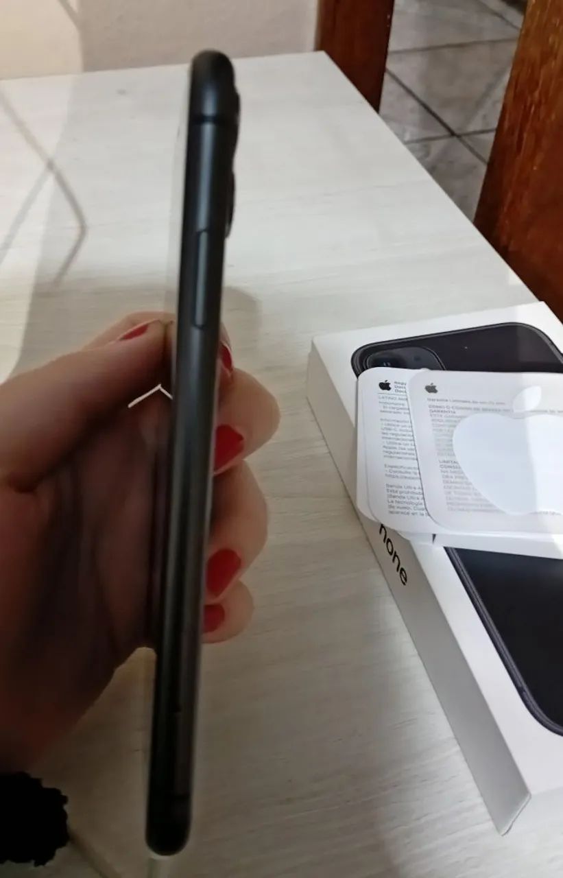 iPhone 11 64gb Impecável de Novo!! - Foto 4