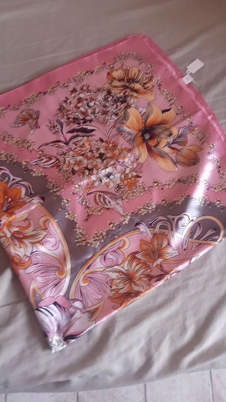 Lenço Poliéster - Floral - Foto 4