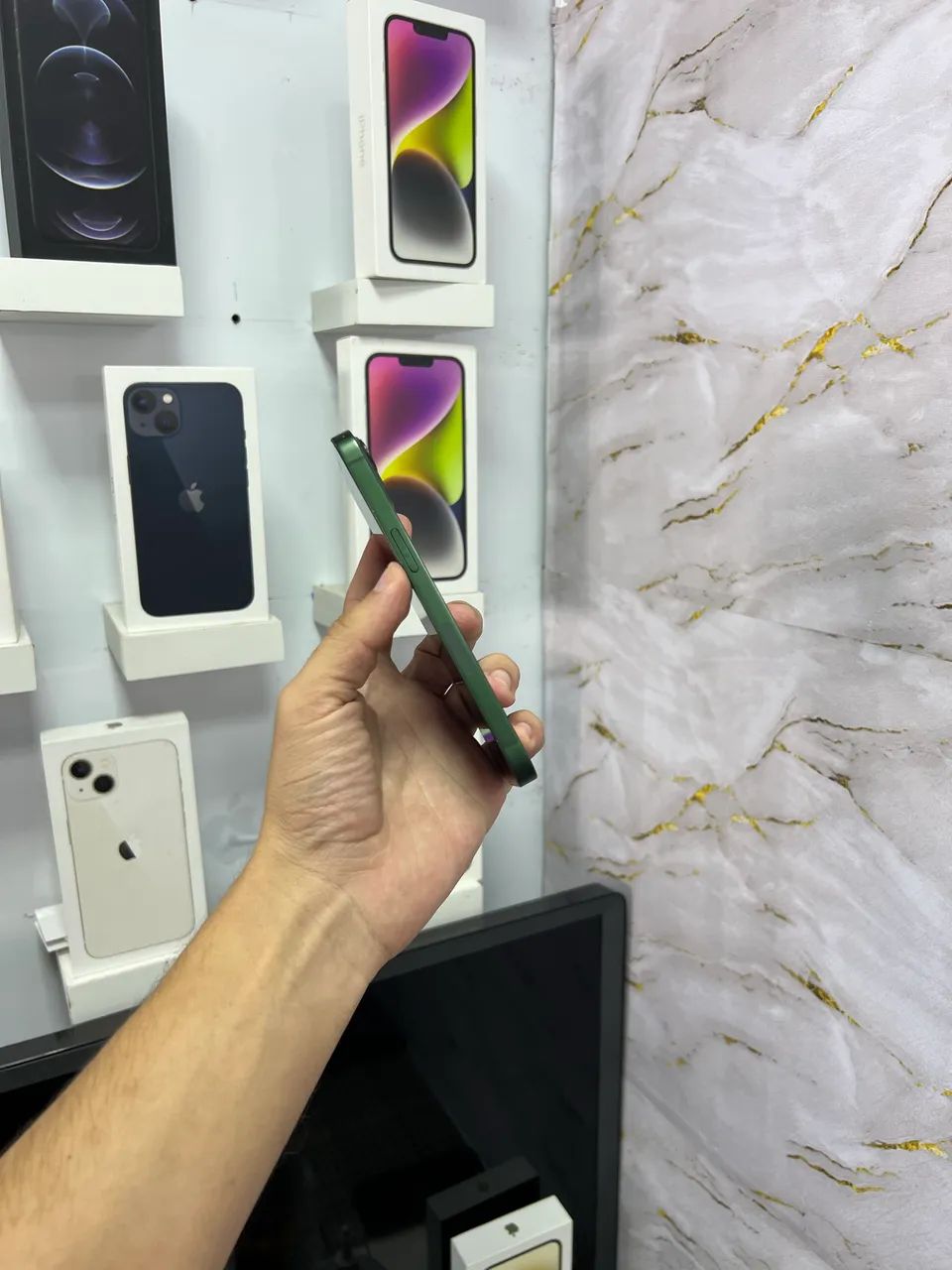 IPhone 13 - 128GB ( Verde )  - Foto 5