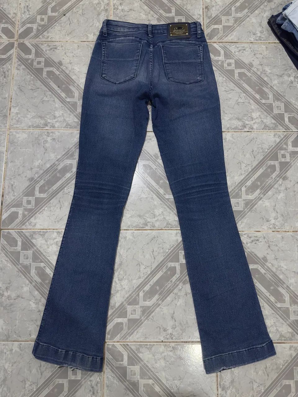 Calça flare jeans - Foto 3
