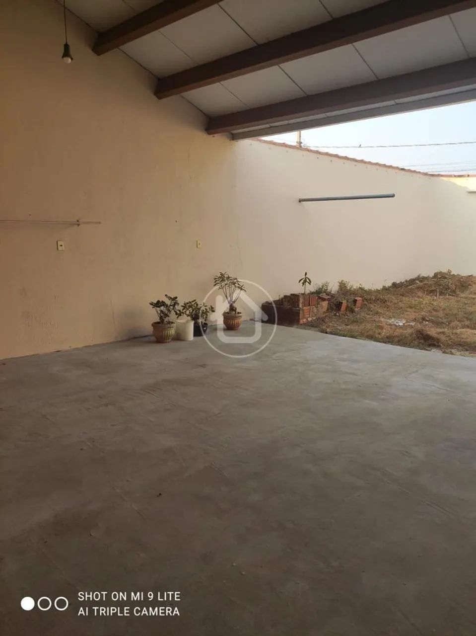 OPORTUNIDADE: CASA COMPLETA DE ESQUINA COM 248M² C - Foto 5