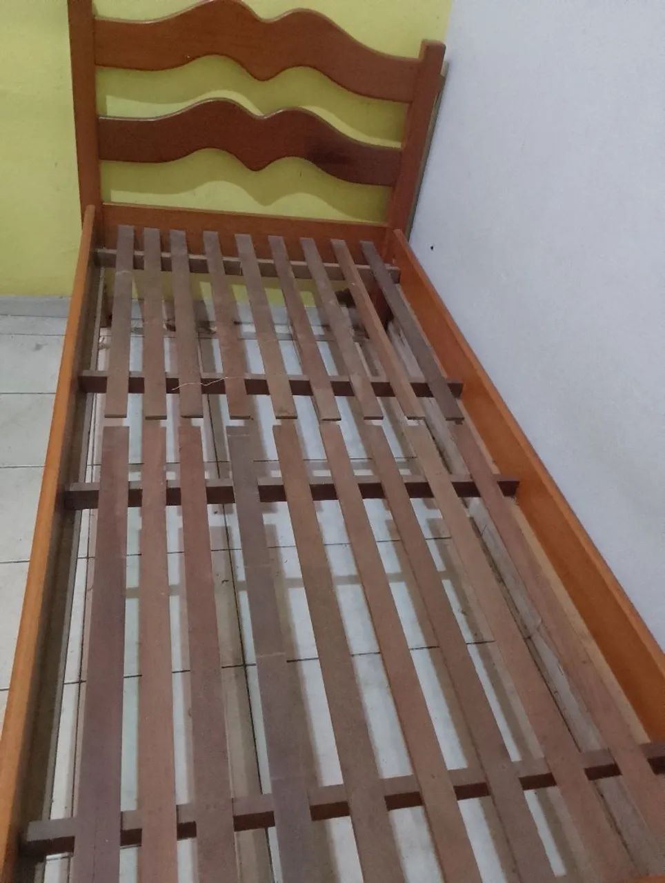 Cama de solteiro 
