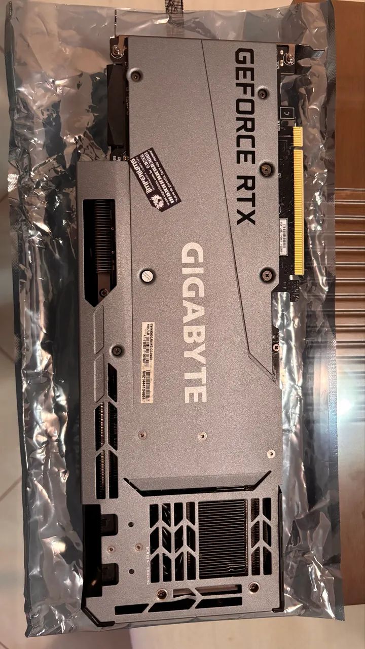 GeForce RTX 3090 GAMING OC | 24GB - Foto 3