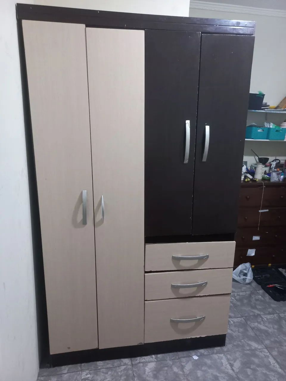 Guarda roupa de 1.50 largura