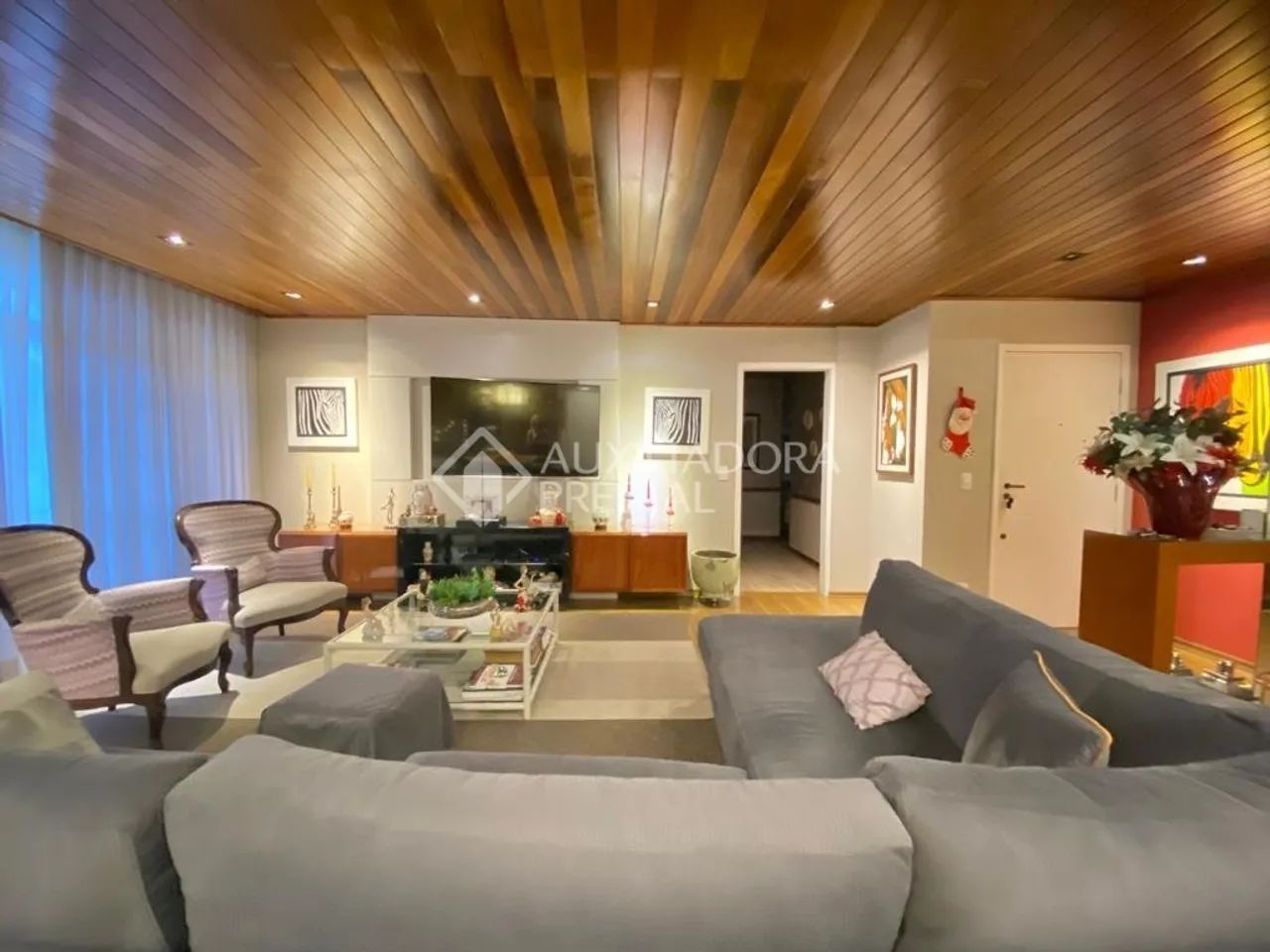 Cobertura Duplex com 06 dorm. (3suítes) localizado no Centro de Florianópolis. - Foto 2