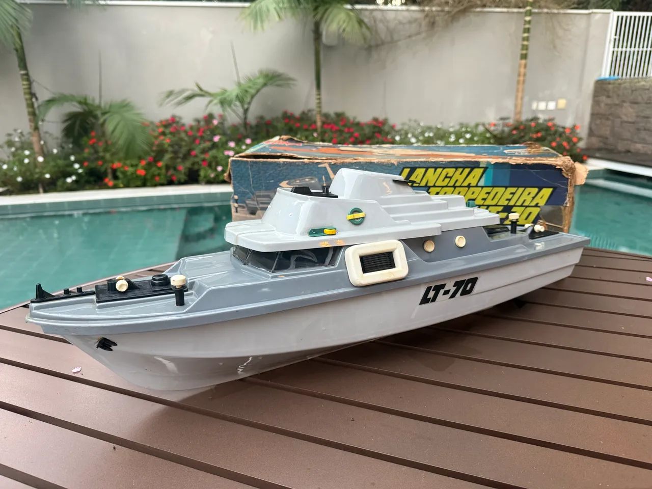 Lancha Torpedeira Lt70 Gulliver - Com caixa. - Foto 2