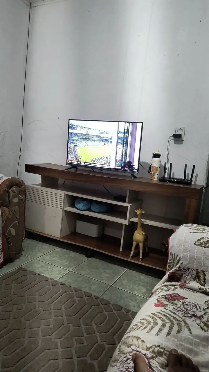 Tv 32 polegadas funcionando perfeitamente só precisa trocar a tela 
