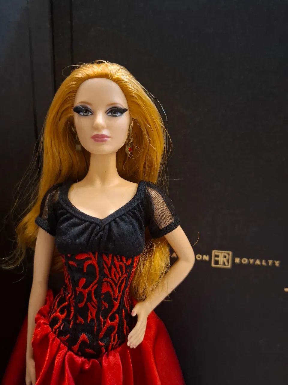 Barbie Look Red Carpet Ruiva<br>Rótulo: Black Label. - Foto 2