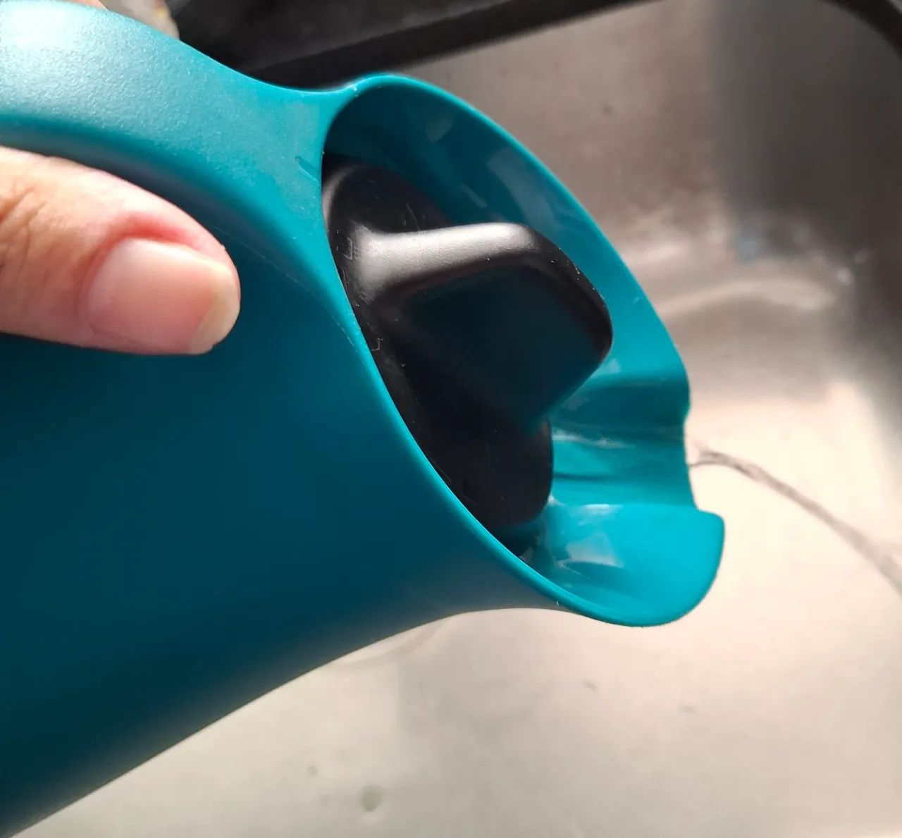 EXCELENTE GARRAFA TÉRMICA TUPPERWARE ( NOVA) - Foto 4
