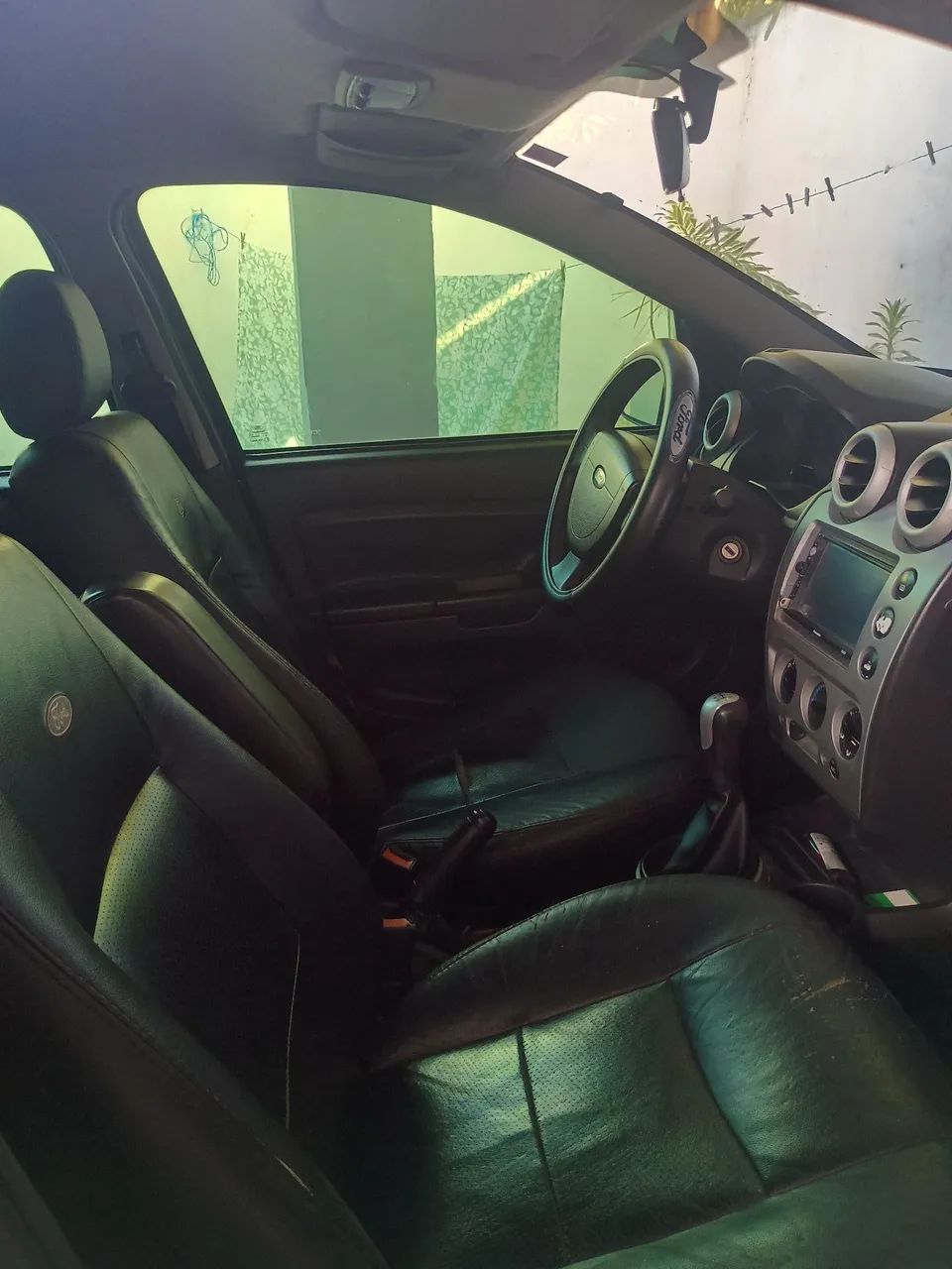 Ford Fiesta 1.6 8V FLEX 2012