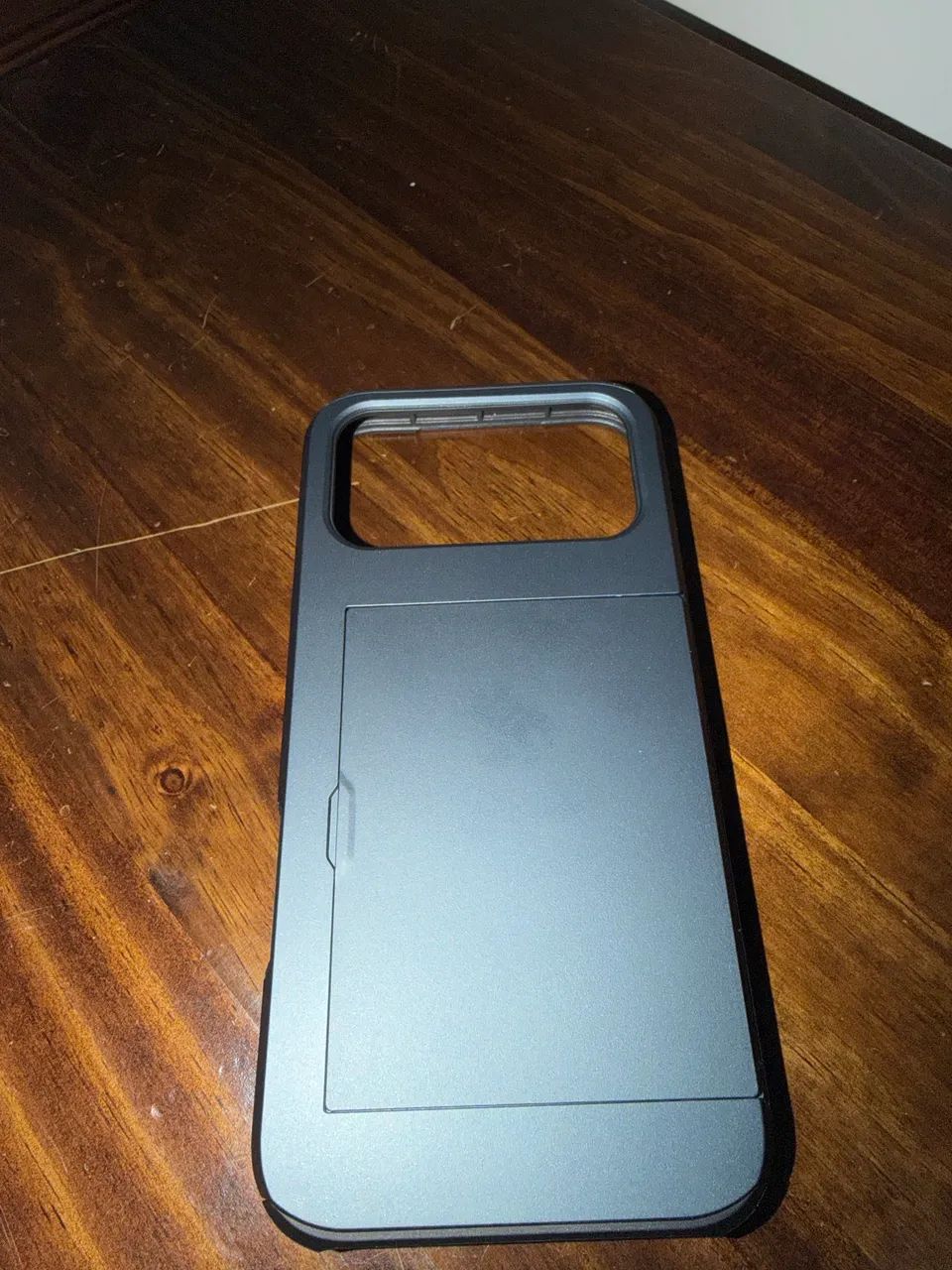 Capa com porta cartão iPhone 17 pro Max - Foto 2