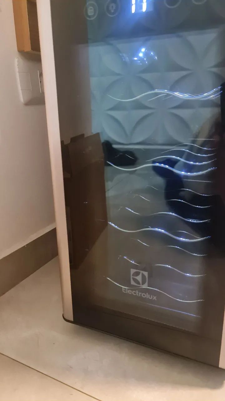 Adega electrolux - Foto 2