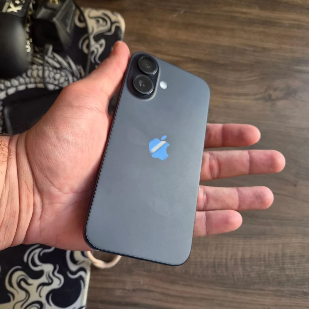 iPhone 16 128g - Foto 3