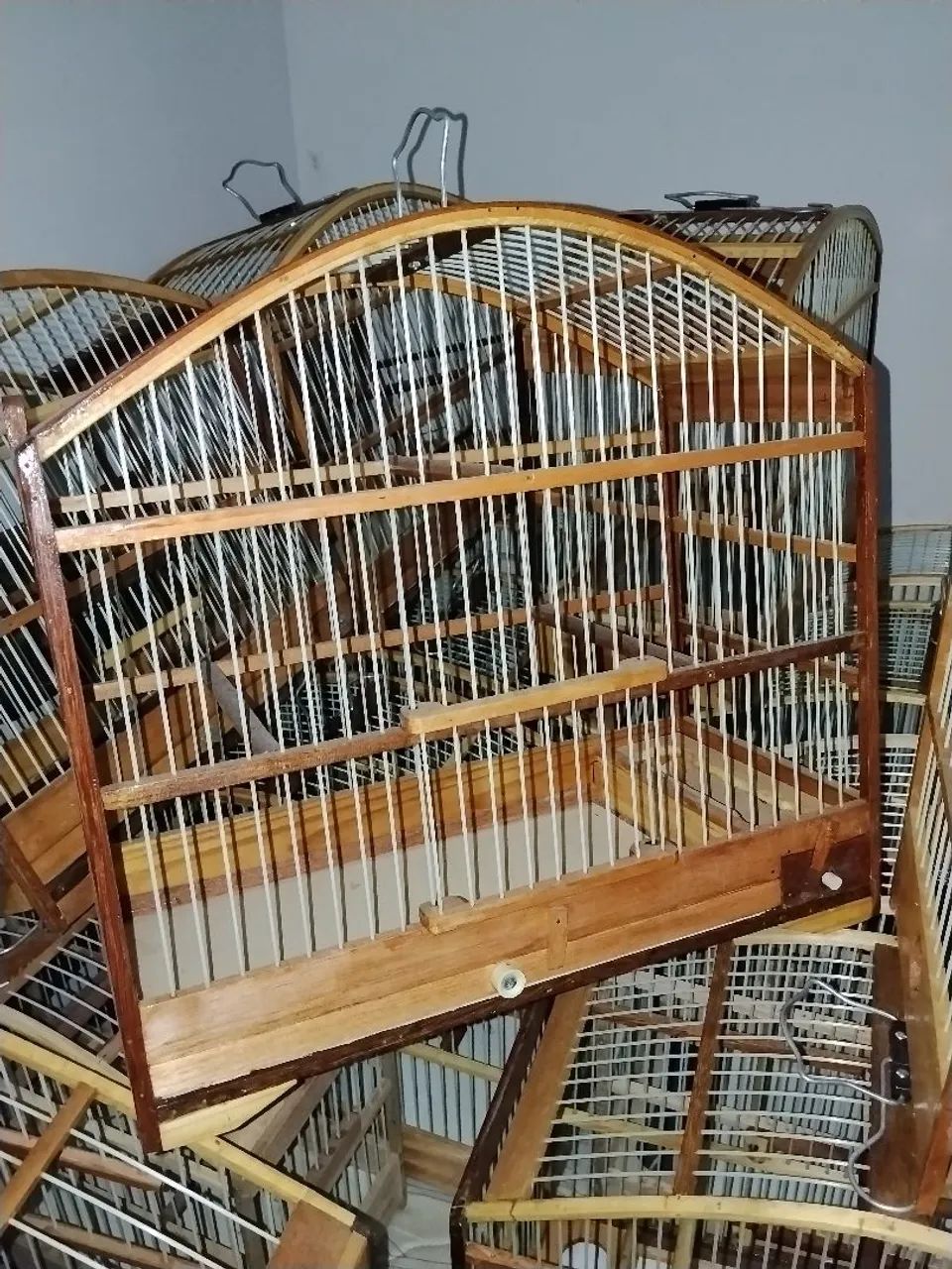 Gaiola artesanal para pássaro grande e pequeno. - Foto 4