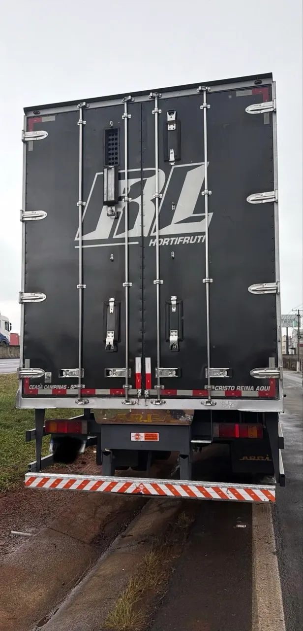 Iveco TECTOR 240e28 - Foto 3