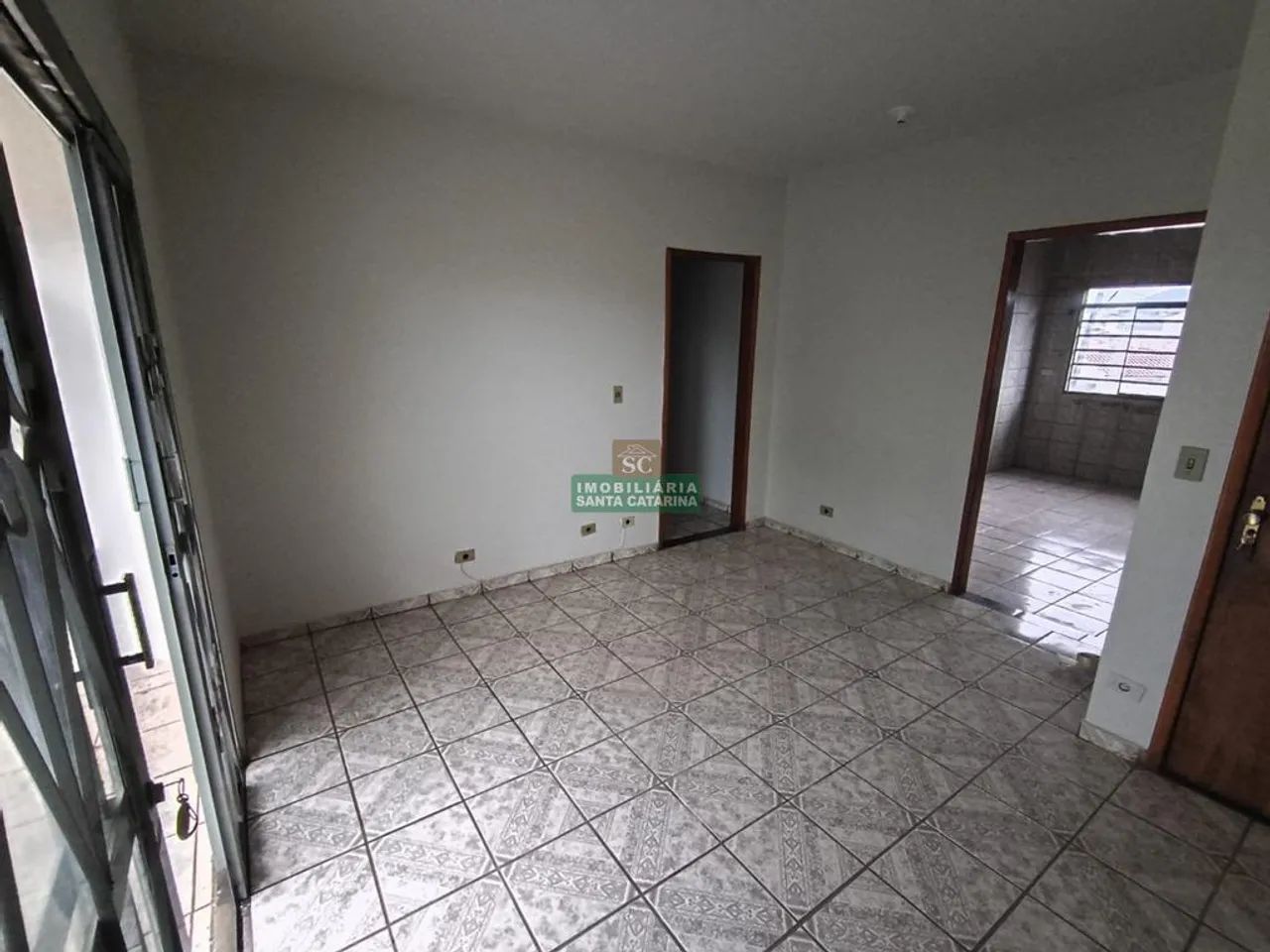 ALUGA SOBRELOJA COM 100M² E 03 QUARTOS | AV. KAKOGAWA | MARINGÁ - PR - Foto 4