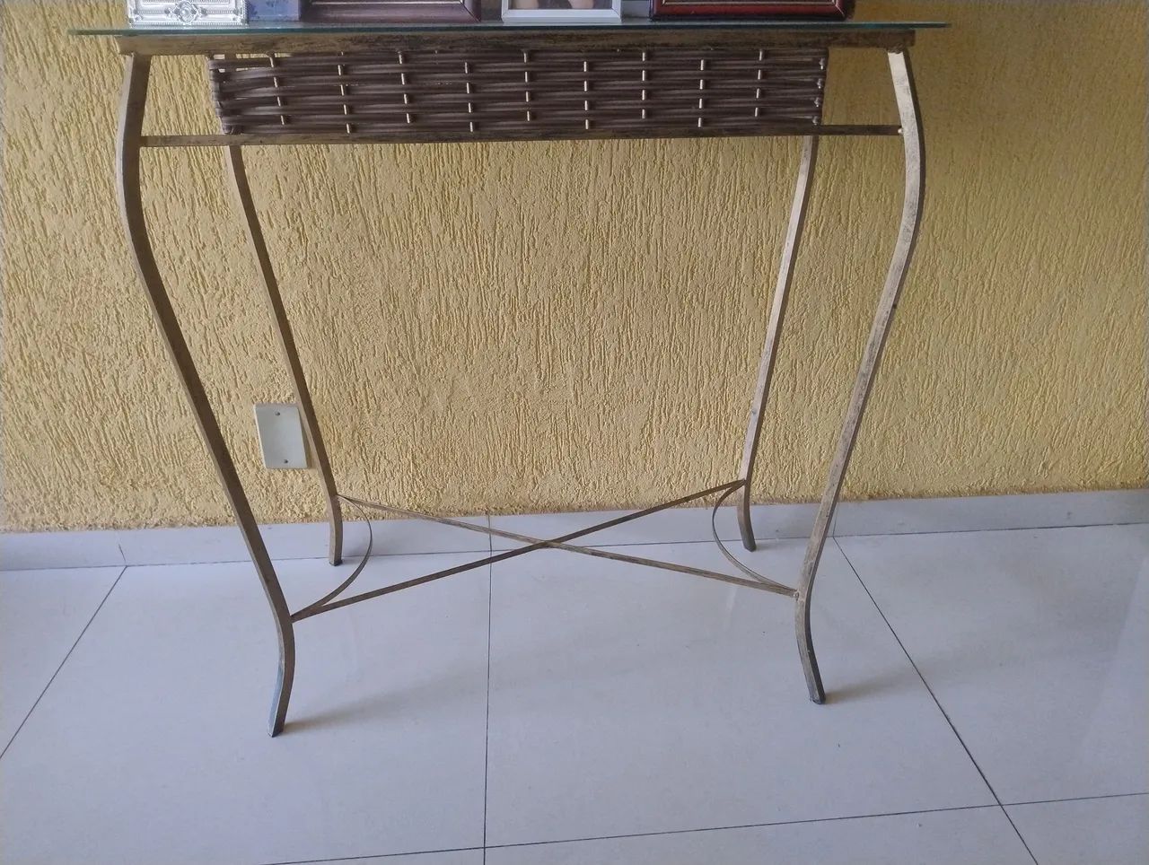 Vende-se aparador 