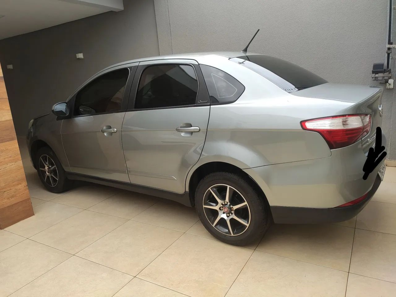 Fiat Grand Siena Grand Siena ATTRAC. 1.4 EVO F.Flex 8V 2013