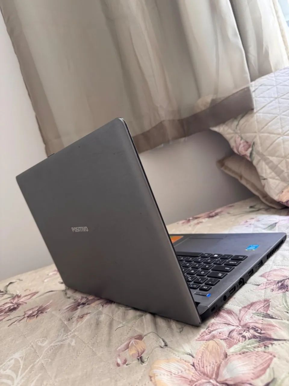 Notebook Positivo Premium XR7150 Intel Core i3 4GB 500GB - Foto 3