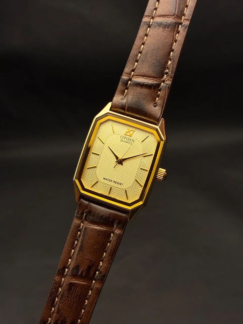 Citizen Golden Linen