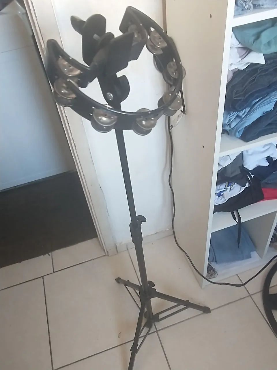 PEDESTAL HUNTER COM PANDEIRO MEIA LUA  - Foto 2