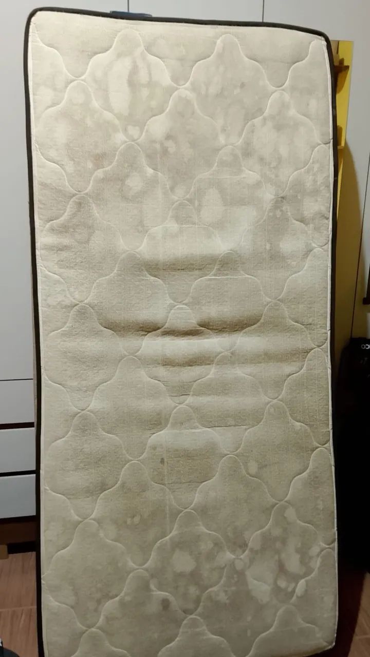 CAMA DE SOLTEIRO