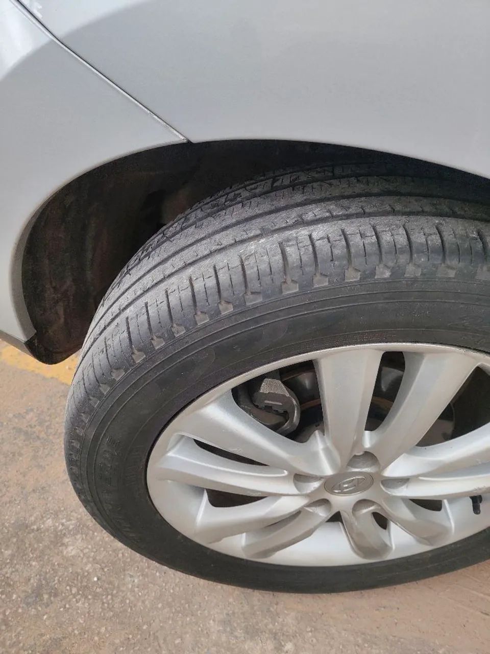 Pneus Pirelli Scorpion 225/55 18 - Foto 3