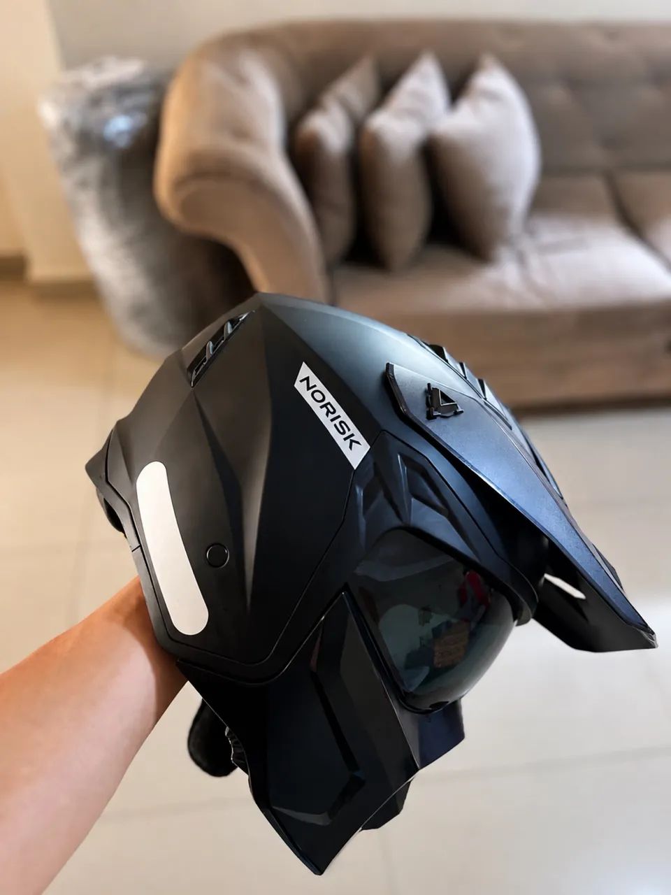 Capacete Norisk Darth 2 - Foto 4