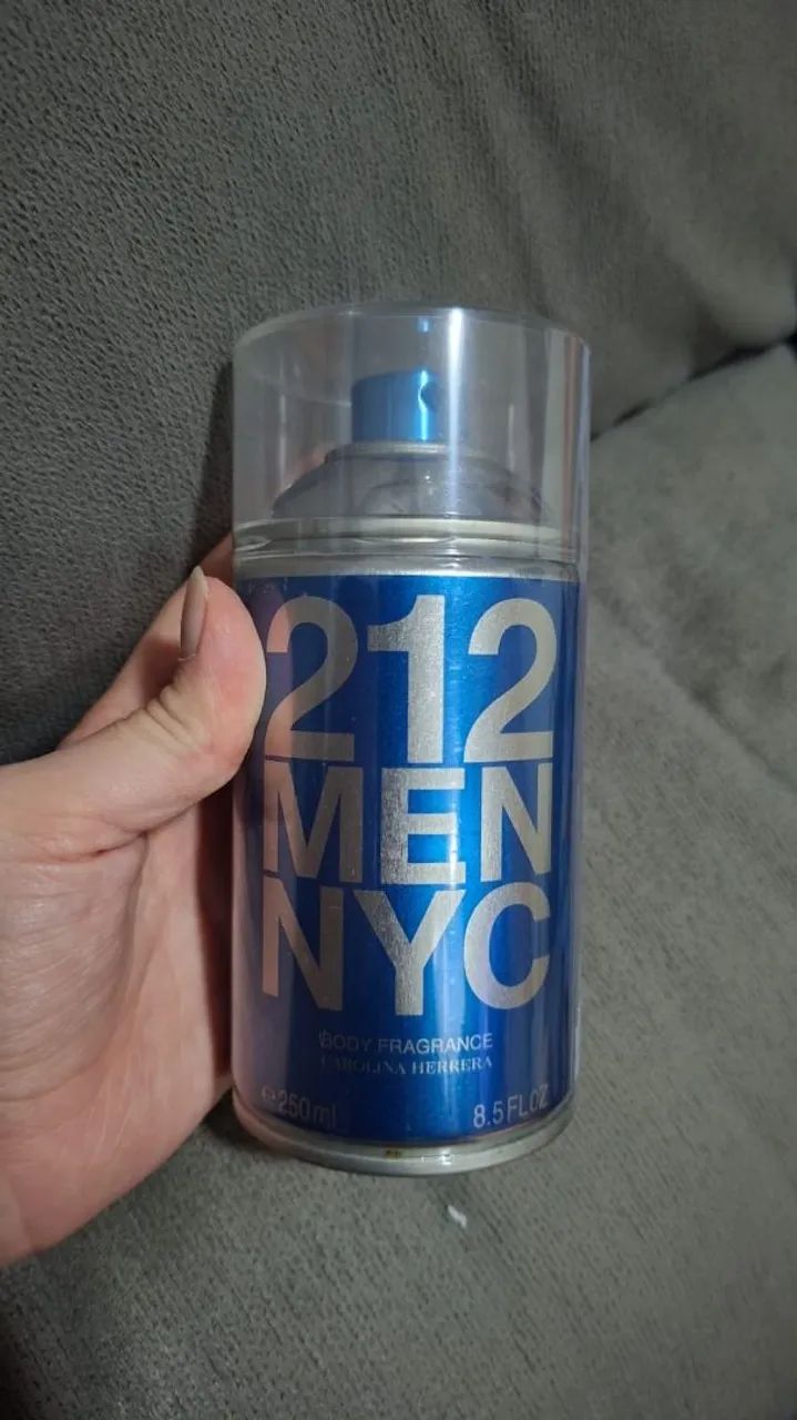212 Men NYC Carolina Herrera body spray 