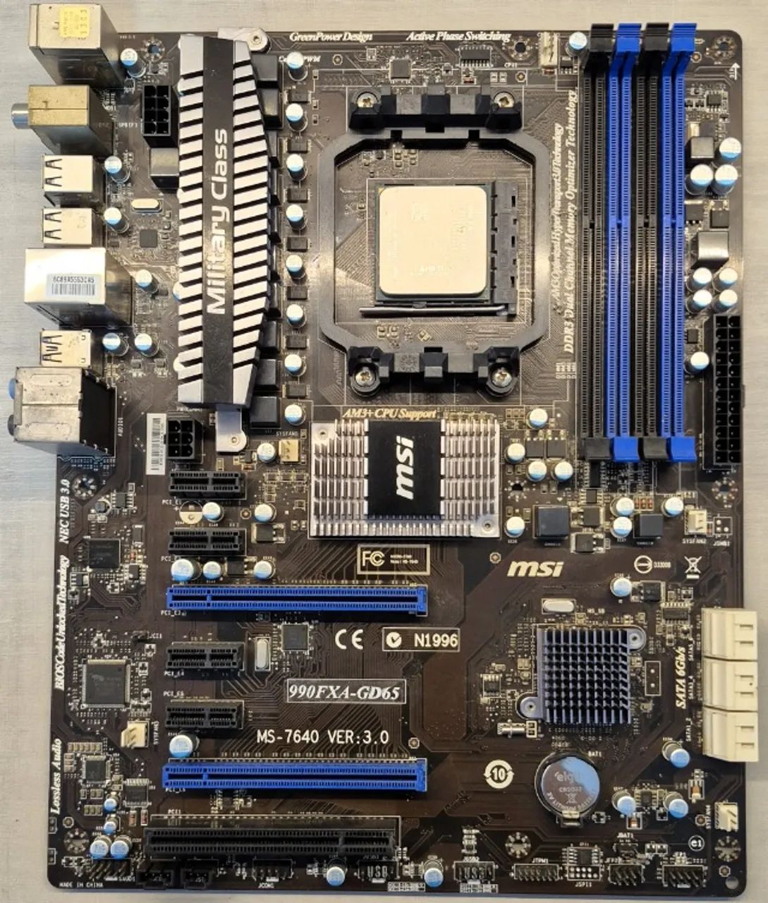 Kit Placa Mãe Msi 990fxa-gd65 E Processador Amd Fx-8300 Am3+ - Foto 2