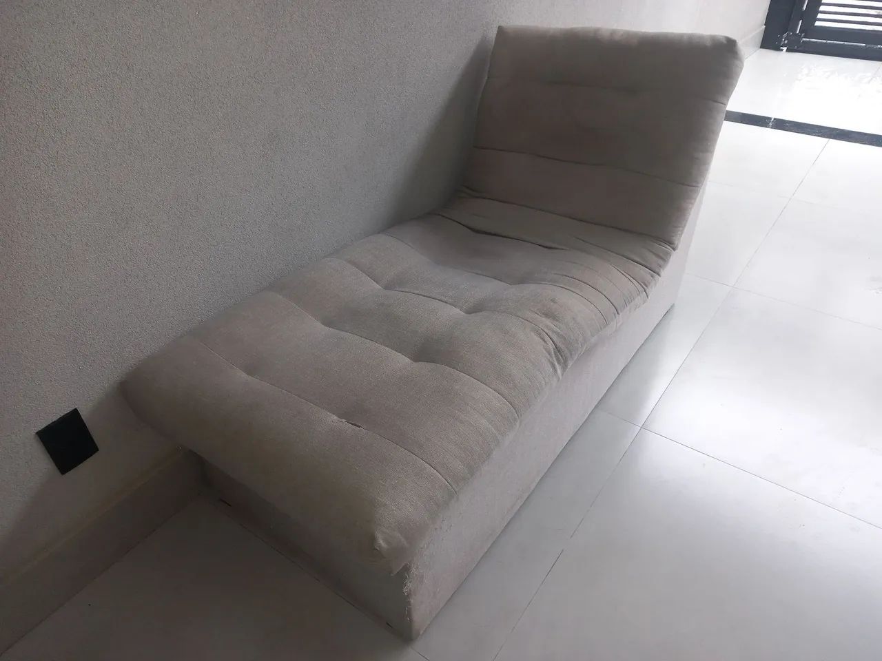 Sofá de 2 lugares. - Foto 3