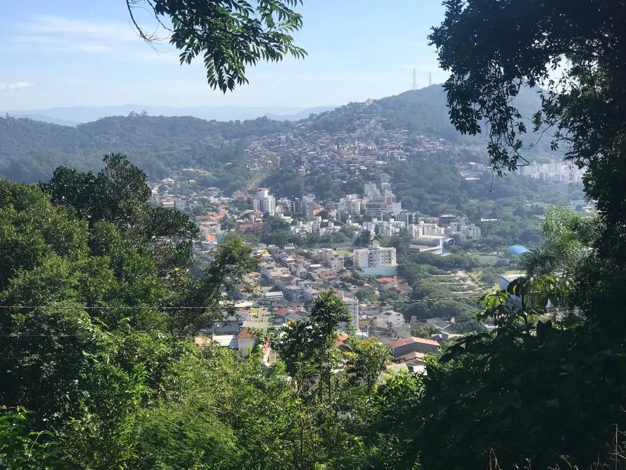 Lindo terreno vista topp próximo a ufsc e eletrosul  bairro pantanal  - Foto 2