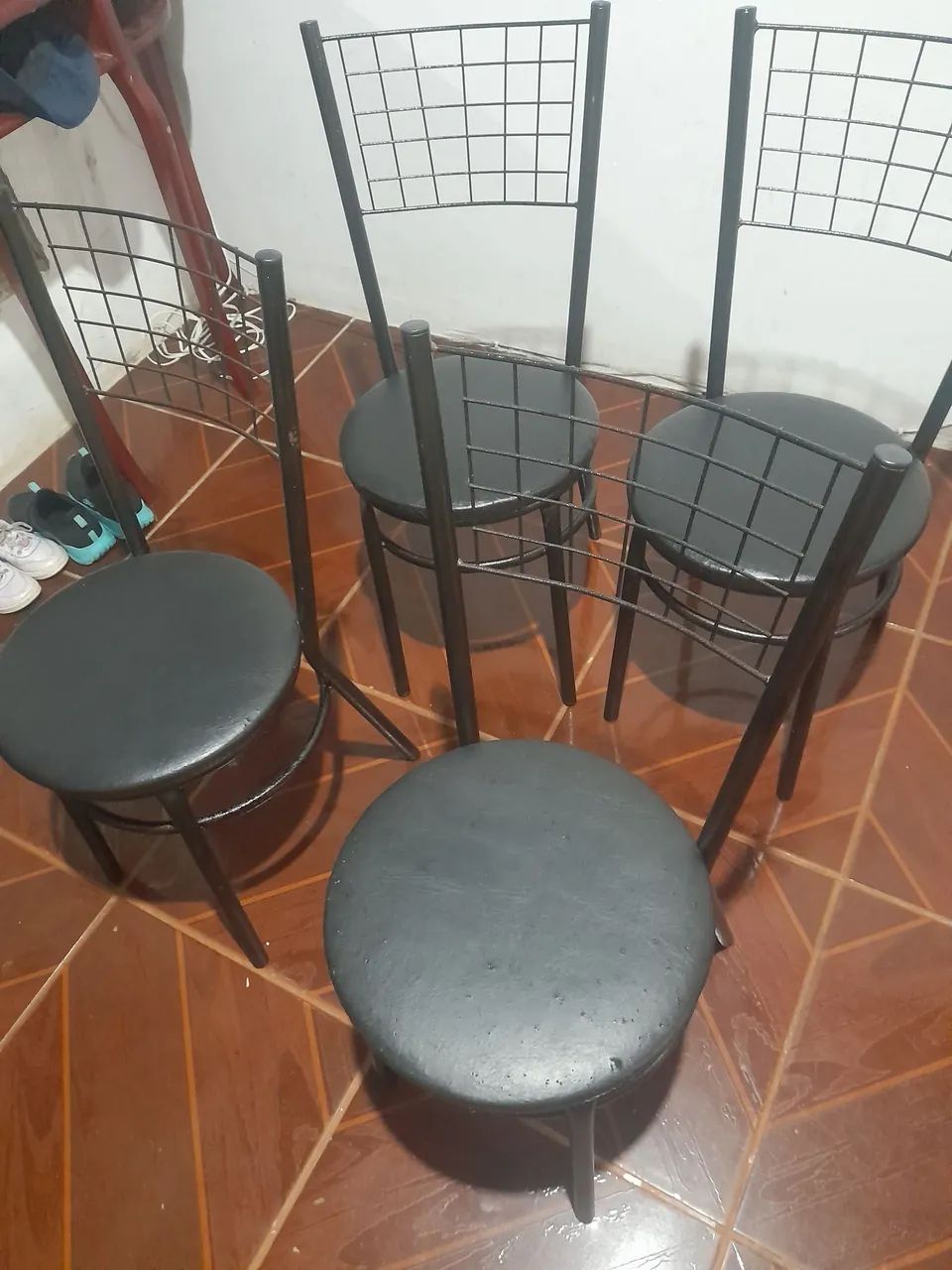 Mesa de ferro470984471599523841