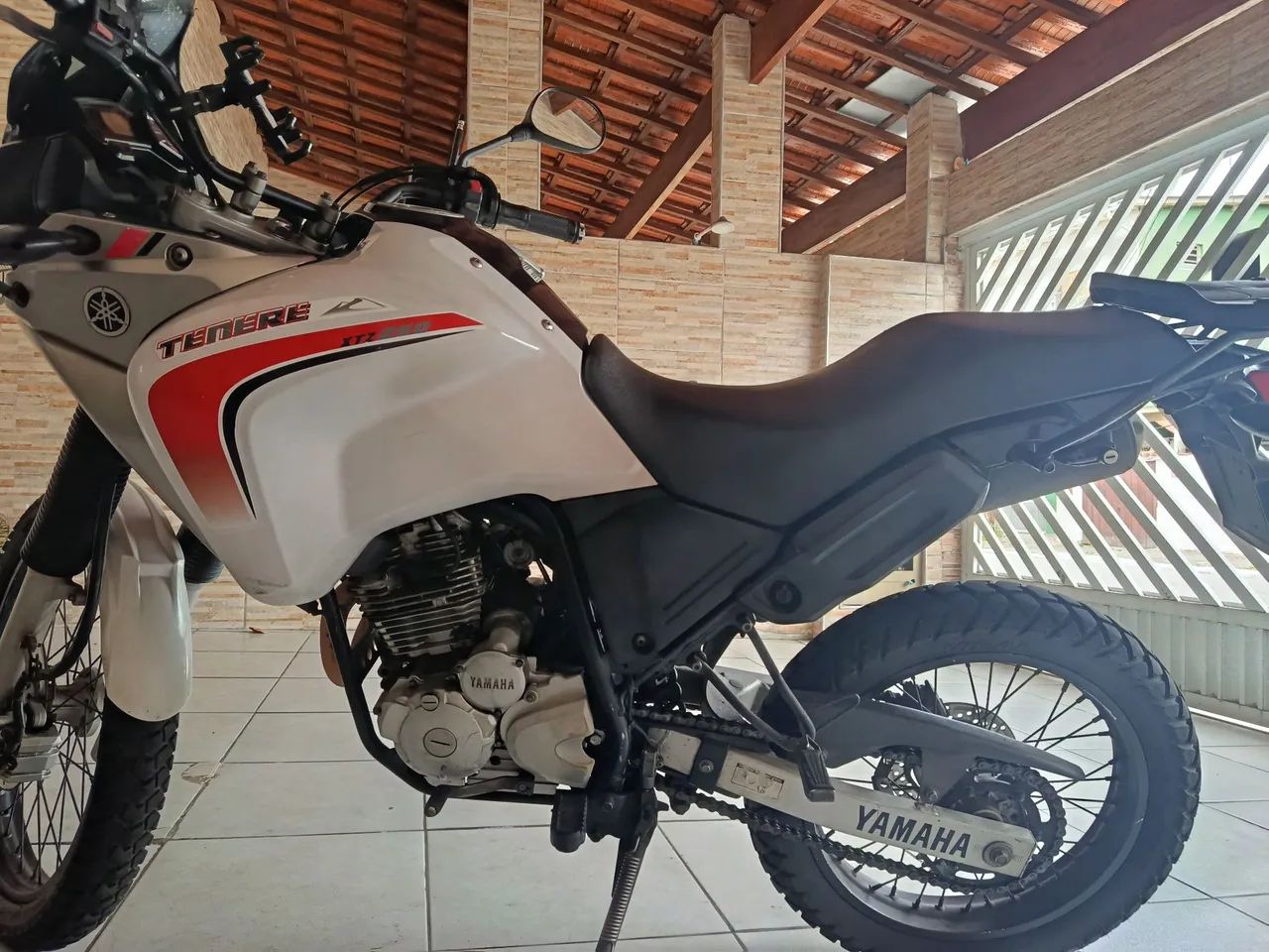 Ténéré 250 2011 - Foto 2